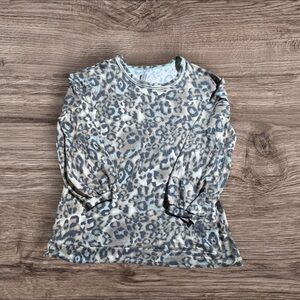 Women's Trendy Boutique Leopard Print Long Sleeve Blouse in Gray and Teal